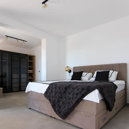 Casa Di *